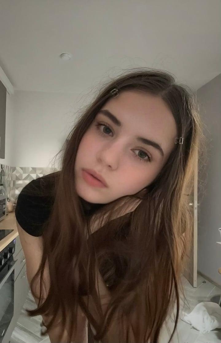 Alina🐇 profile picture