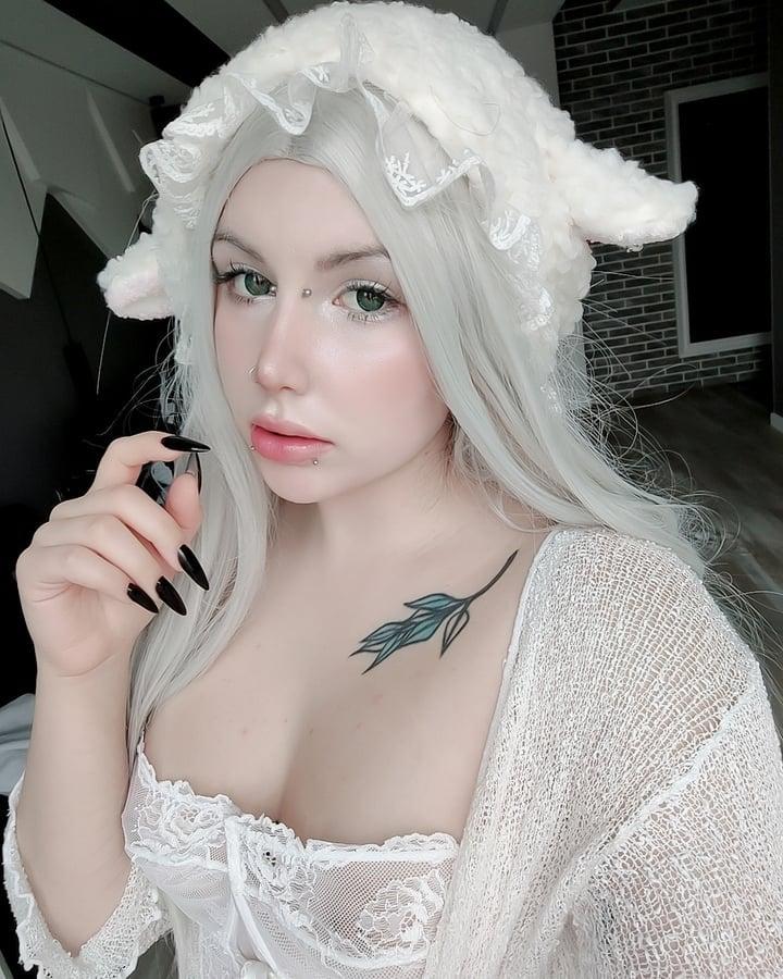 Kira Angel 🪽 profile picture