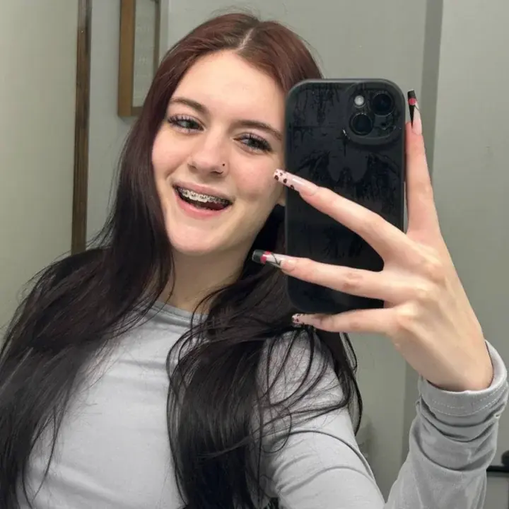 Lily 🪷 profile picture