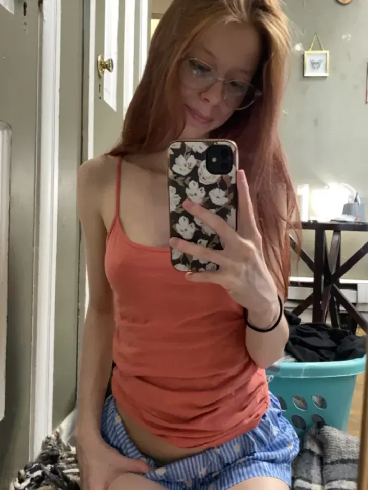 𝓂𝑜𝓁𝓁𝓎 profile picture