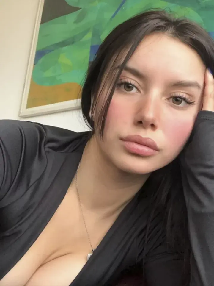 Maya 🦋 profile picture