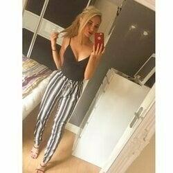 Rhianna profile picture