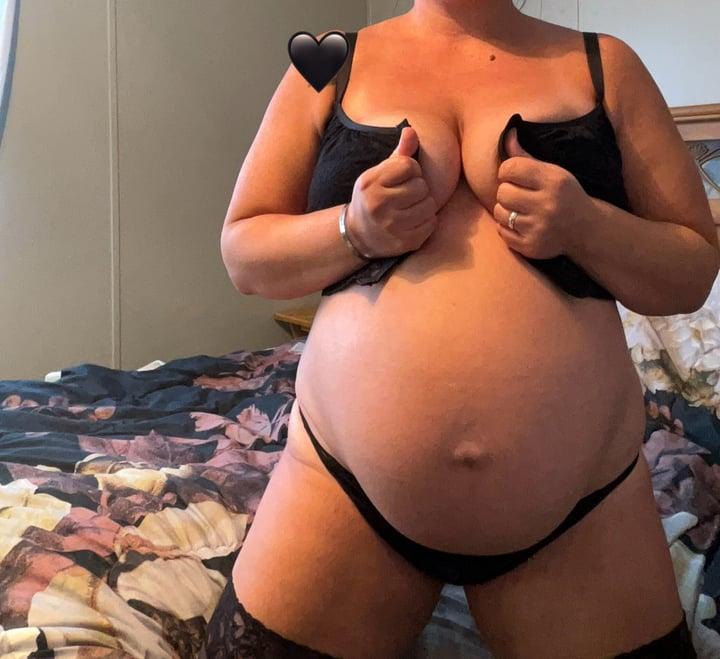 Pregnant Lovely Lucy profile picture