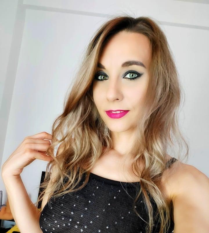 Naughty Adeline FREE profile picture