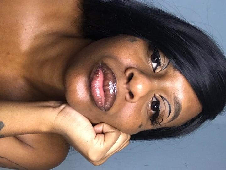 Aik47 profile picture