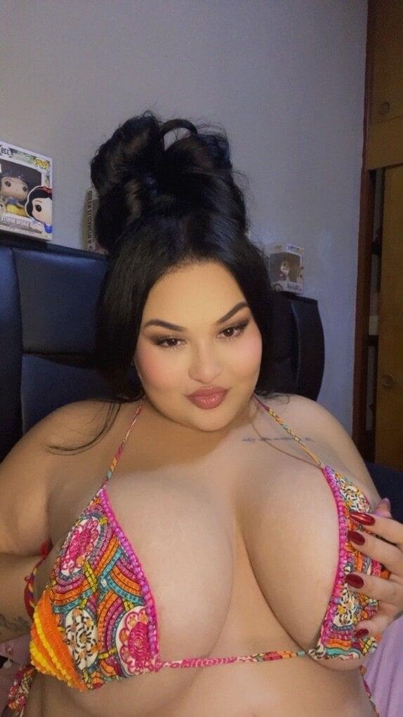 Alexabohemia profile picture