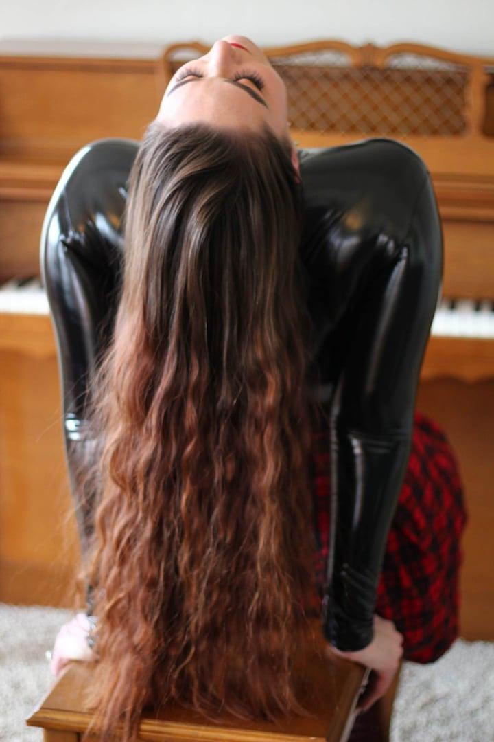 Athena Maeve profile picture