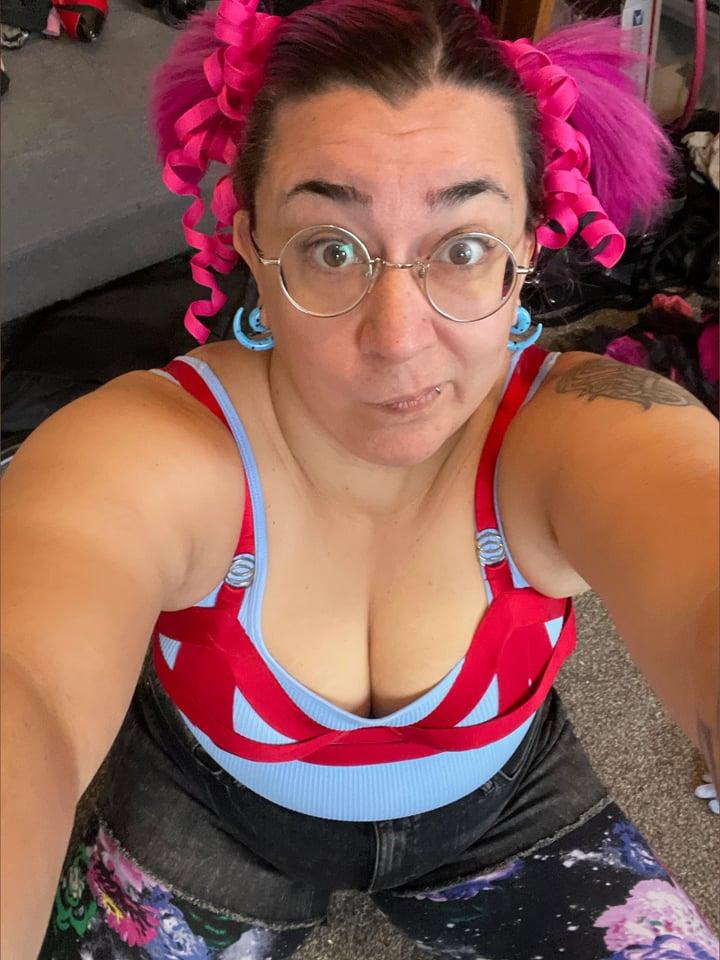 Beauty profile picture