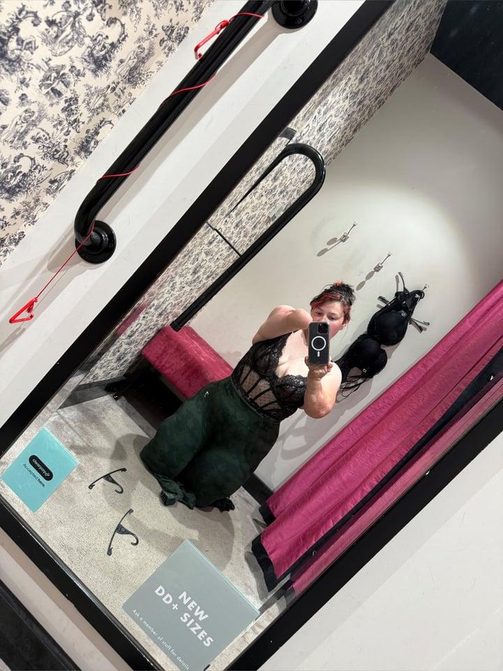 Amputeegirl profile picture