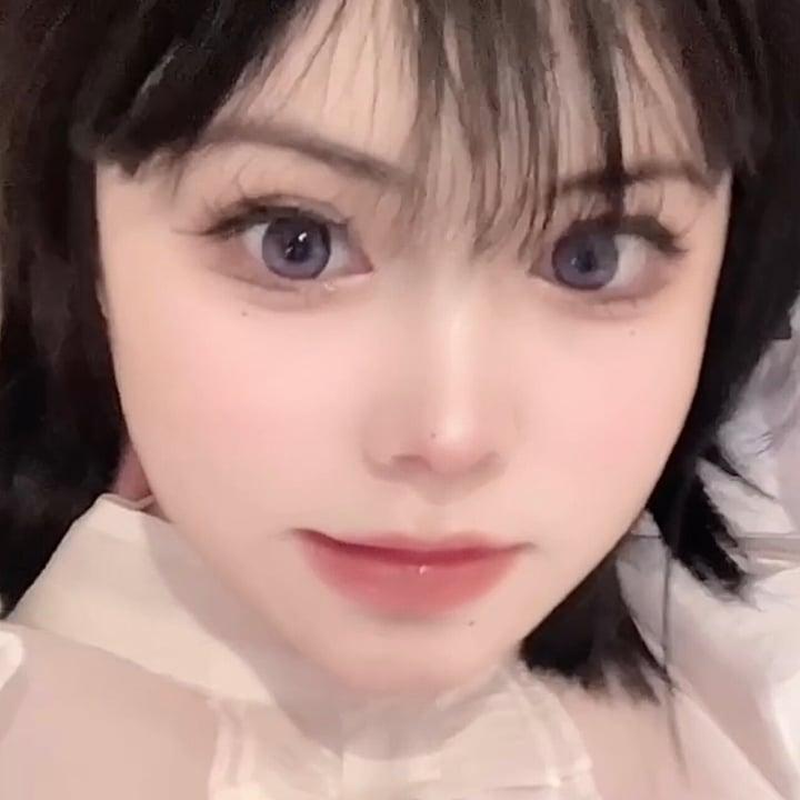 Annie profile picture