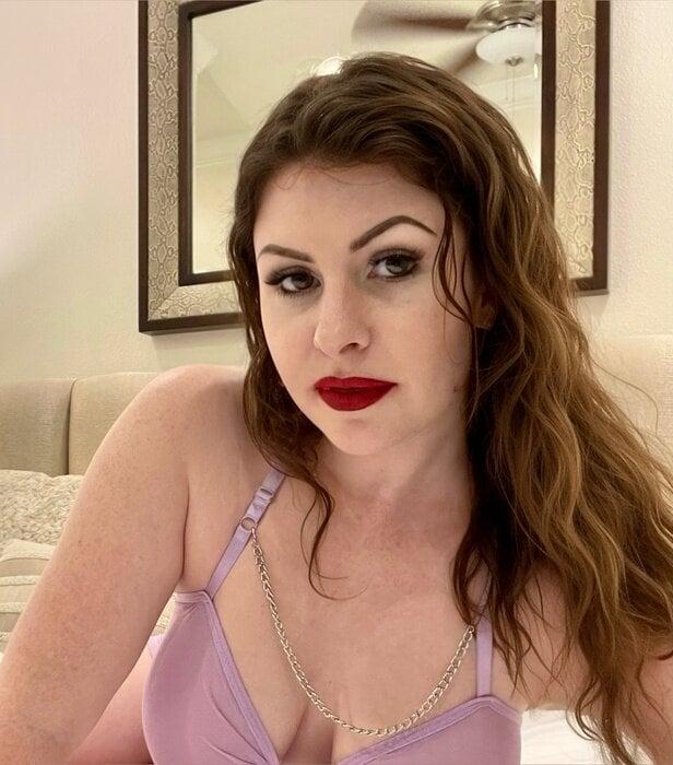 Arieltinydancerfree profile picture