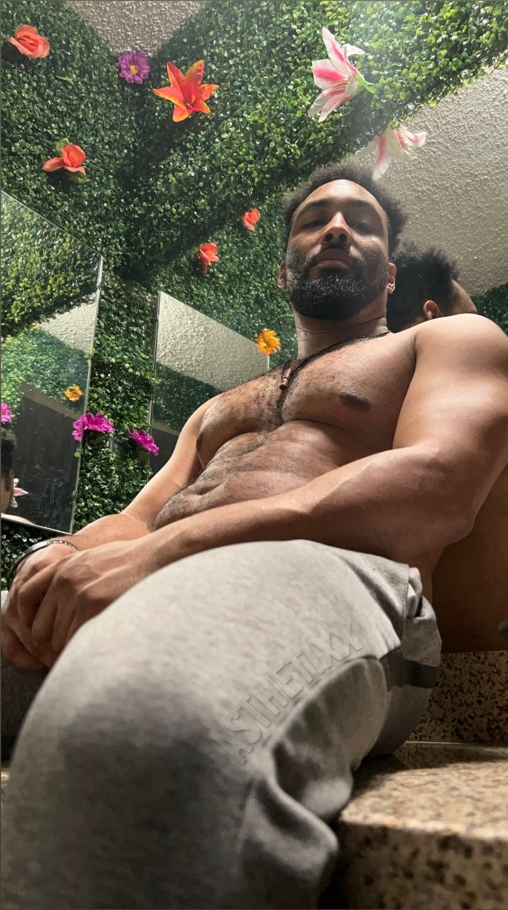 ASTHETIXX | ⚤ OF Director 🔞 profile picture