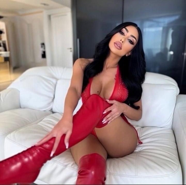 Selena Sorrento profile picture