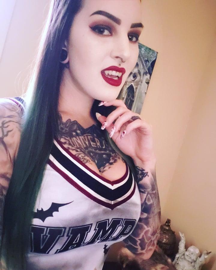 Blkdahlia13 profile picture