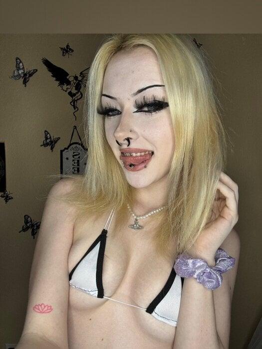 Candyflixxx profile picture