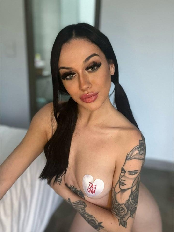 🖤 Cecylia profile picture