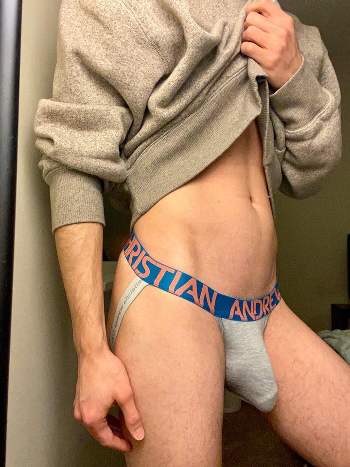 Charliebeex profile picture