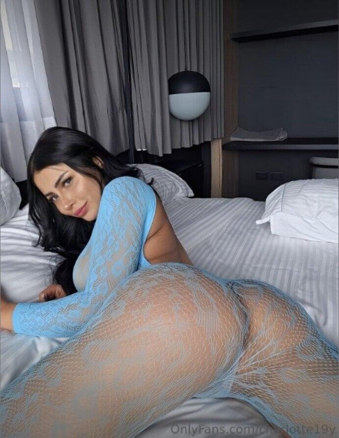 19 Charlotte🤫🍼 profile picture