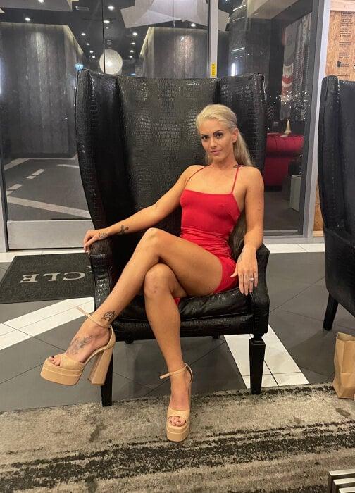 Christienyx profile picture