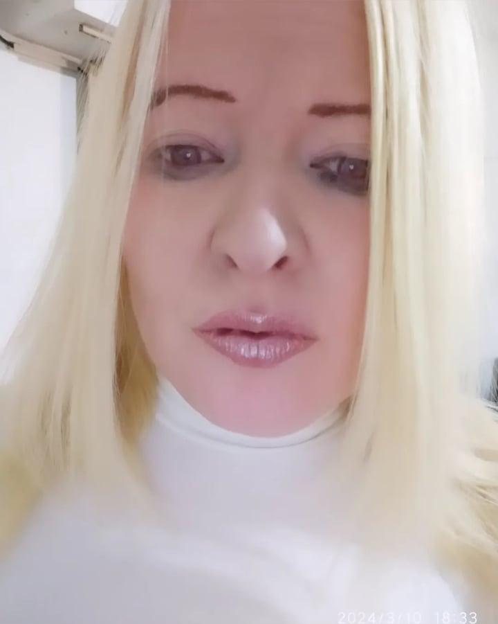 Christylove69 profile picture