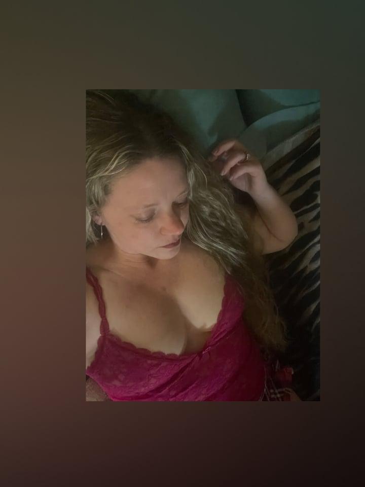 Countrydeer profile picture