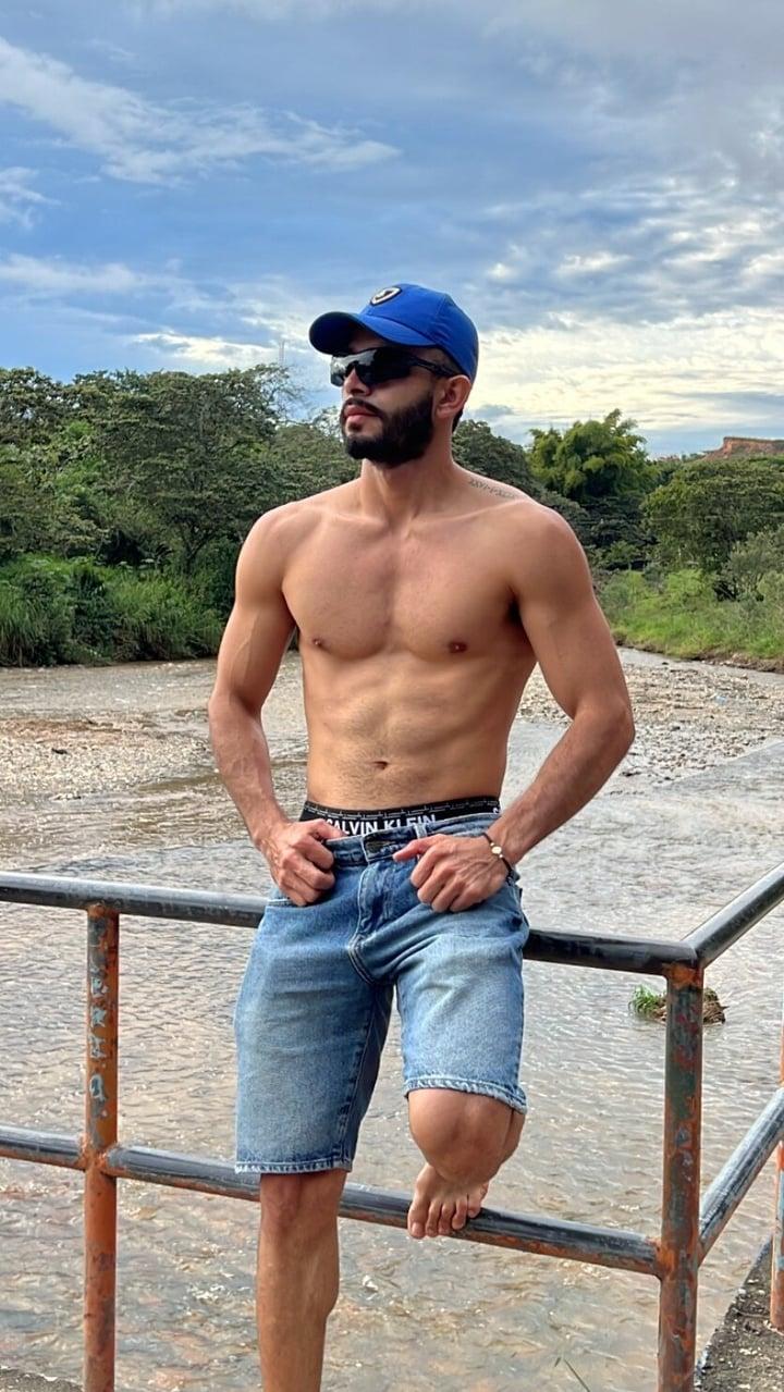 Daisonquinterot profile picture