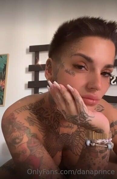 Mistress Dana 😈 profile picture