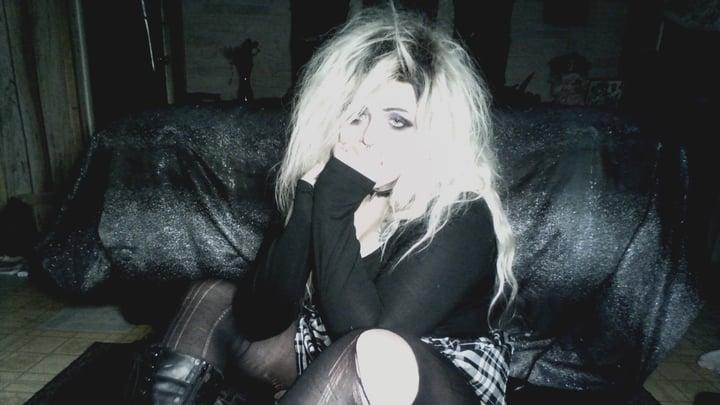 DollisDefective profile picture