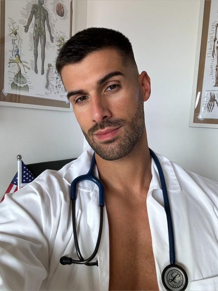 Dr.Harry profile picture
