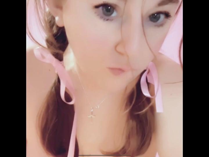 Deanna profile picture