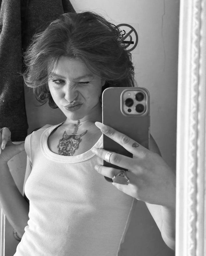 Dontbeshyyyy1 profile picture