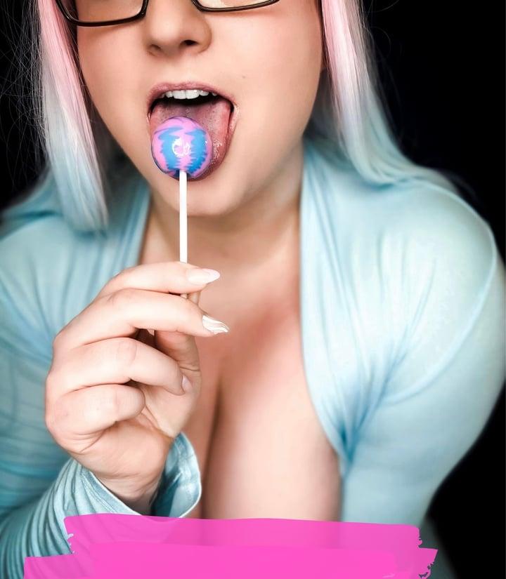 Eiramaroonfree profile picture