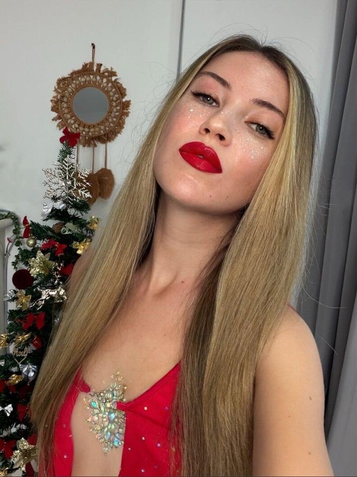 Elina profile picture