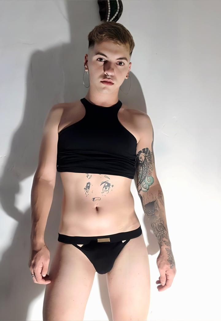 Emakiing profile picture