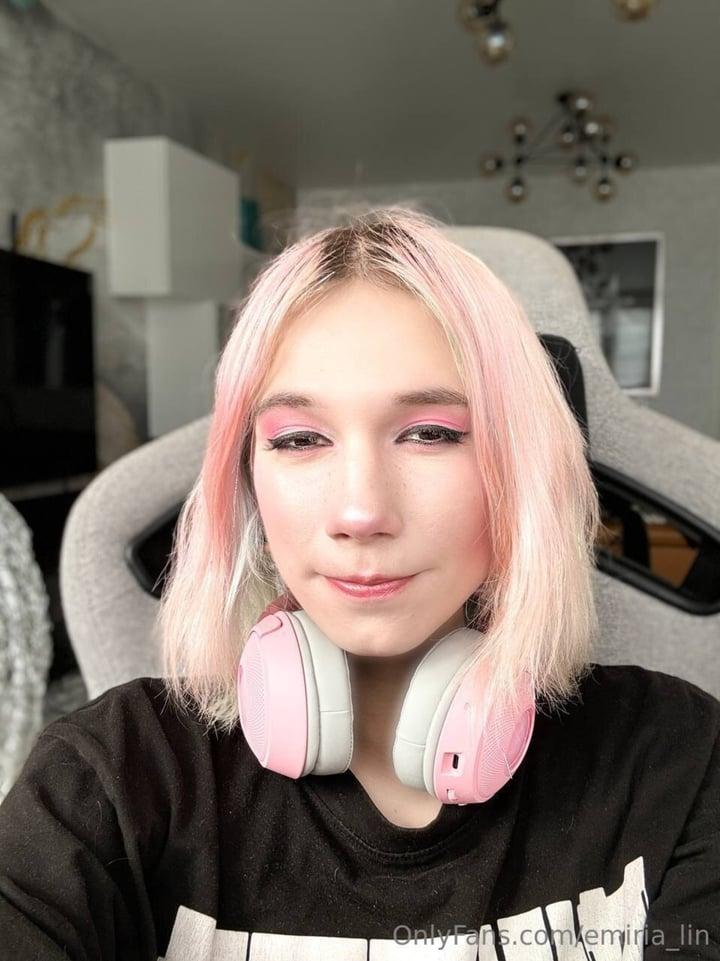 Emiria profile picture