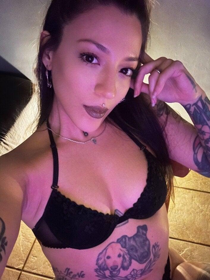 Lola 🖤 profile picture