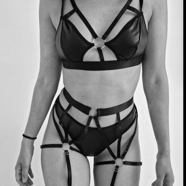 Firstmisfeet profile picture