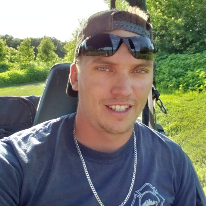 Frankie profile picture