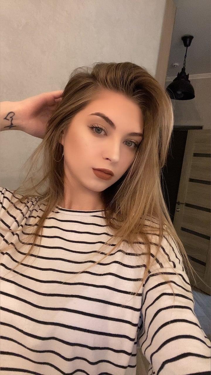 Freeemily profile picture