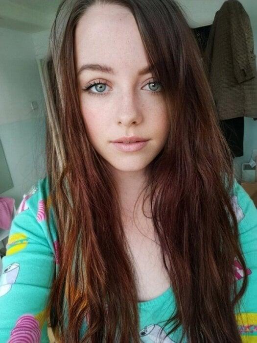 Geekylibrarygirl profile picture