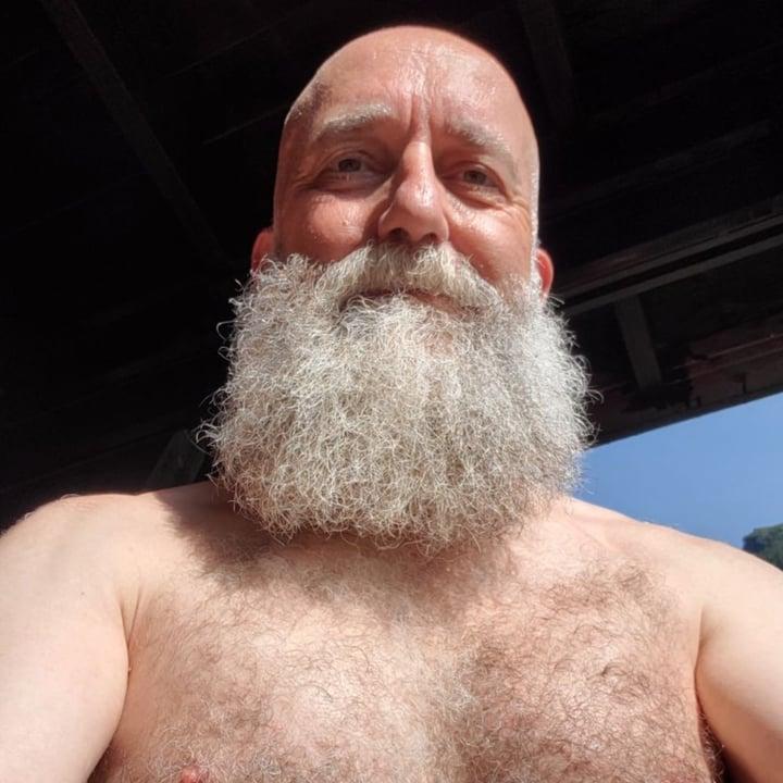 ÜberDaddy profile picture