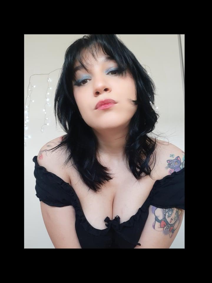 Glitter Gigi profile picture