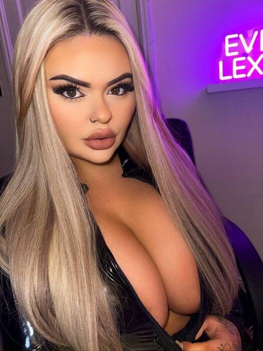 Goddesslexiex profile picture