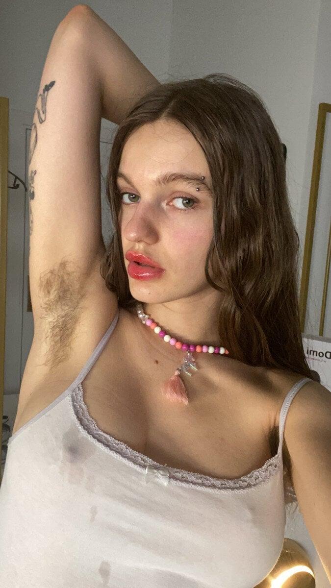 Hairybarbie profile picture