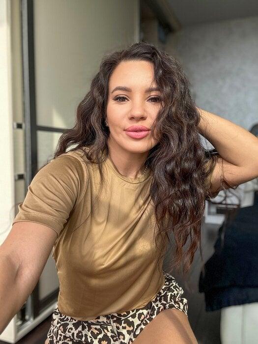 Helen profile picture