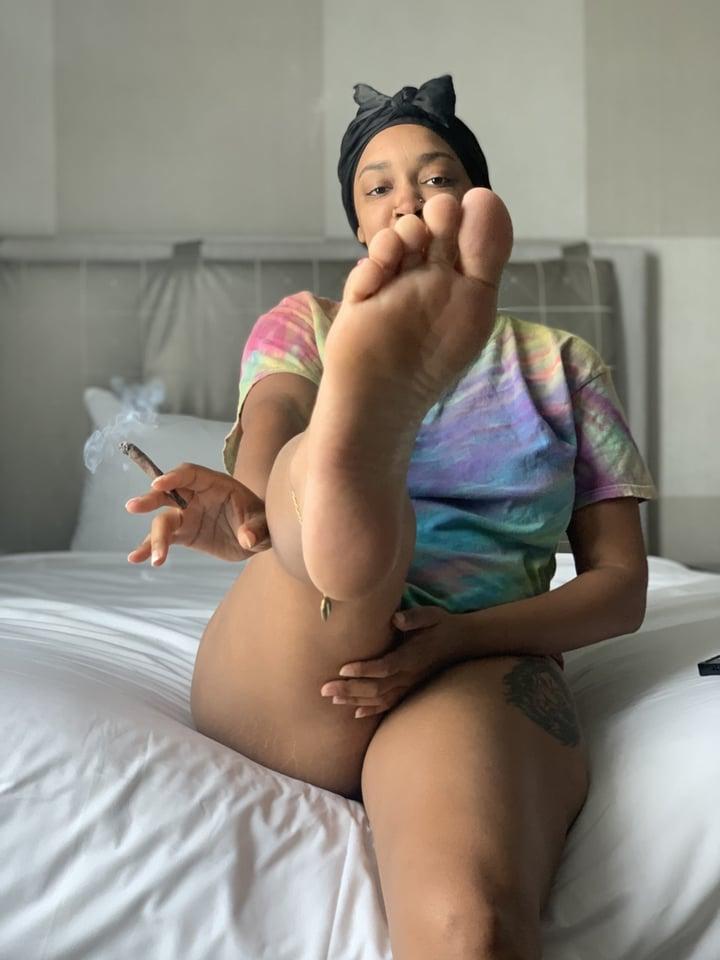 Hippytoesnsolesss profile picture