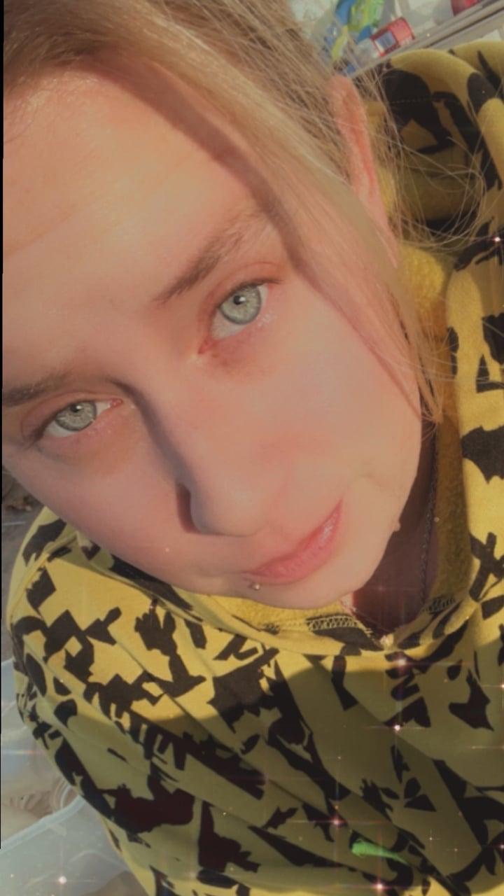 HoneyDip42 profile picture