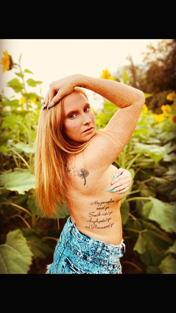 Hottamale6900 profile picture