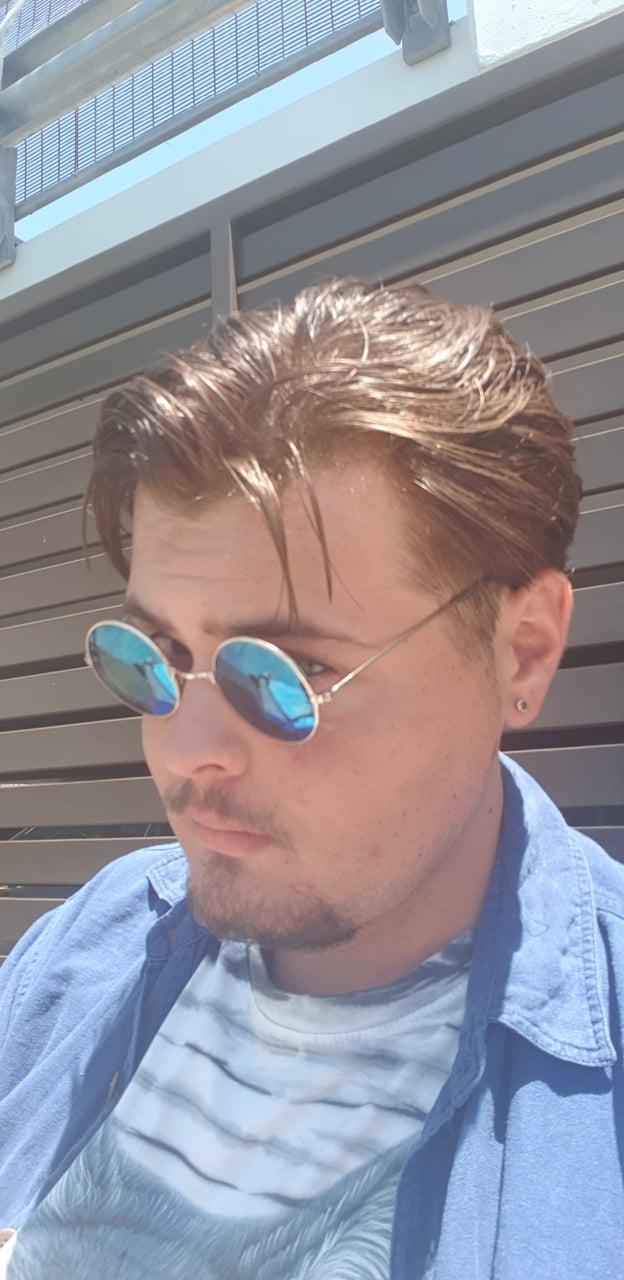Rye wolf profile picture
