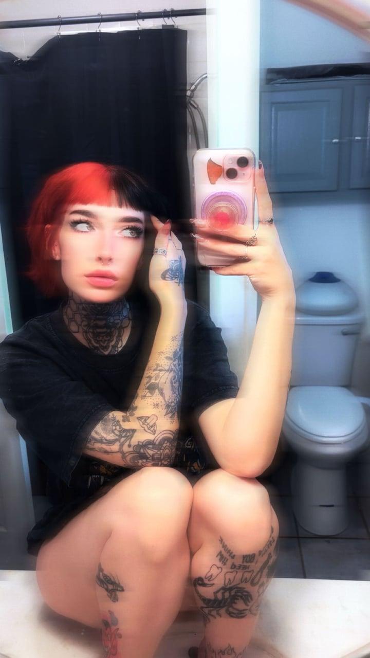 Baby B profile picture